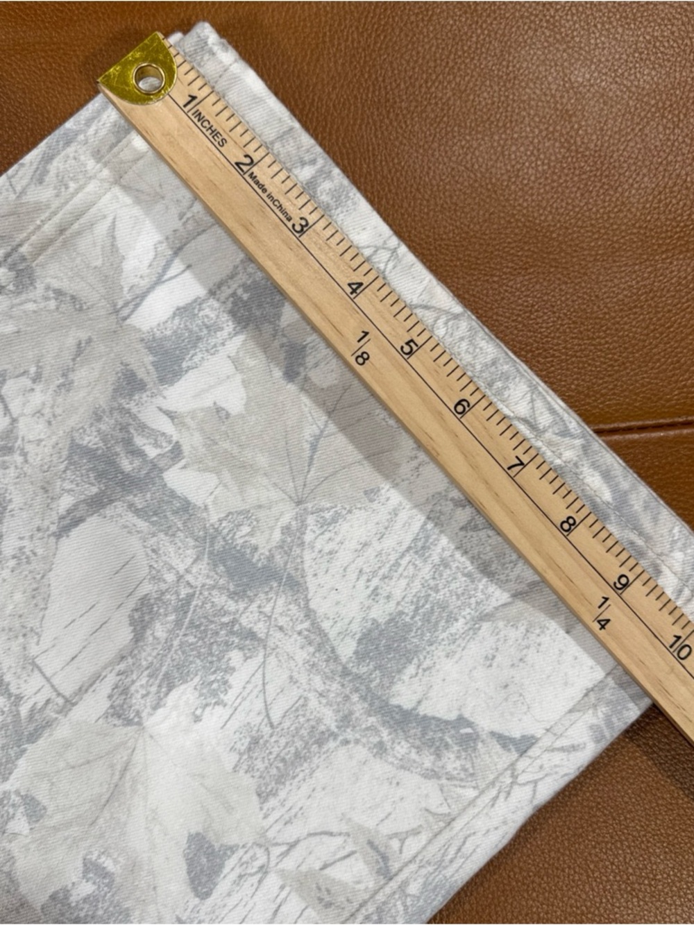Hollister Women’s Low Rise Baggy Pants Size 8 Waist 29 Camo  Print Wide Leg - Picture 3 of 7